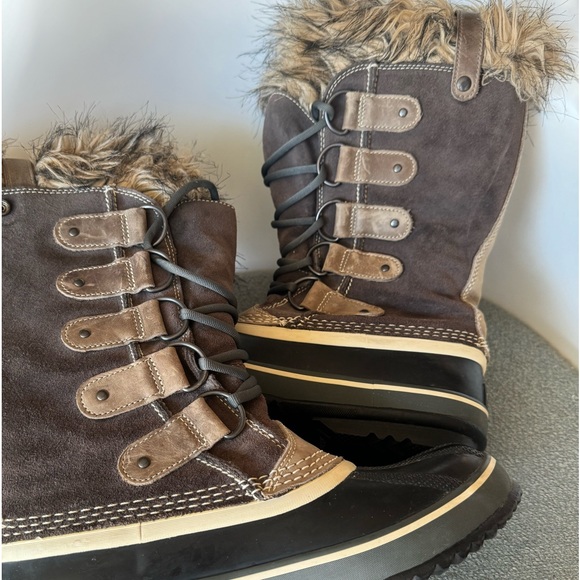 Sorel Joan of Arctic black and Gray Snow Boot - Picture 3 of 8